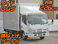 いすゞエルフアルミバン小型（2t・3t）[写真01]