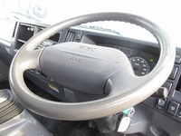 いすゞエルフアルミバン小型（2t・3t）[写真32]