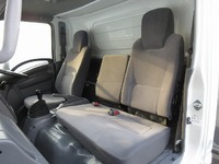 いすゞエルフアルミバン小型（2t・3t）[写真38]