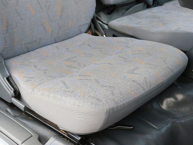 日産アトラスダブルキャブ（Wキャブ）小型（2t・3t）[写真22]