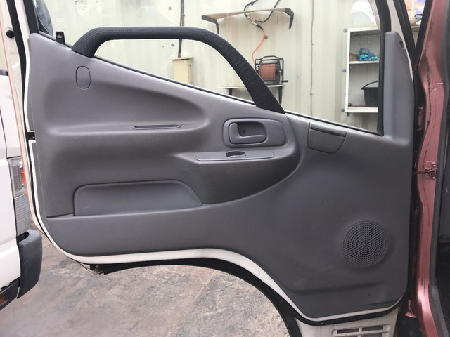 日野デュトロアームロール小型（2t・3t）[写真25]