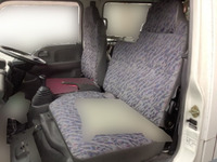 いすゞエルフダブルキャブ（Wキャブ）小型（2t・3t）[写真16]