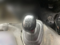 いすゞエルフダブルキャブ（Wキャブ）小型（2t・3t）[写真21]