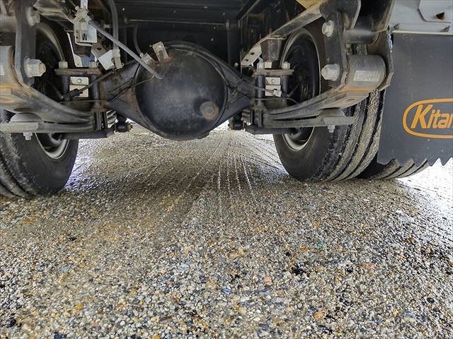 マツダタイタンアルミバン小型（2t・3t）[写真08]