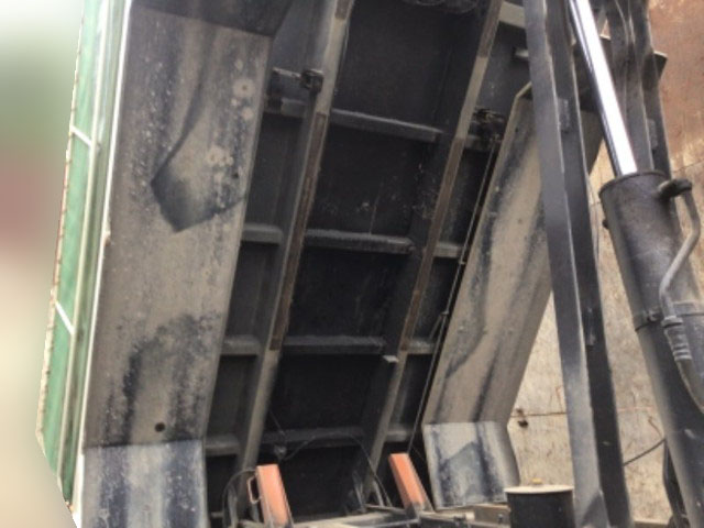 日野プロフィアダンプ大型（10t）[写真07]