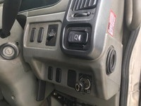 三菱ふそうファイターアルミウイング中型（4t）[写真32]