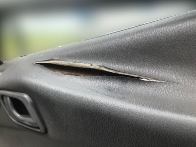 三菱ふそうファイターアルミウイング中型（4t）[写真34]