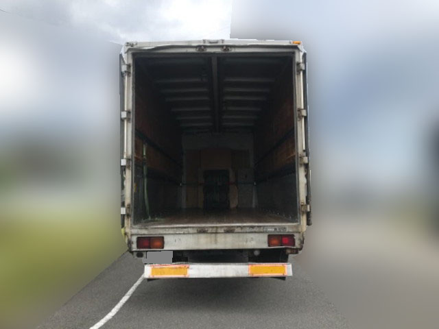 三菱ふそうファイターアルミウイング中型（4t）[写真04]