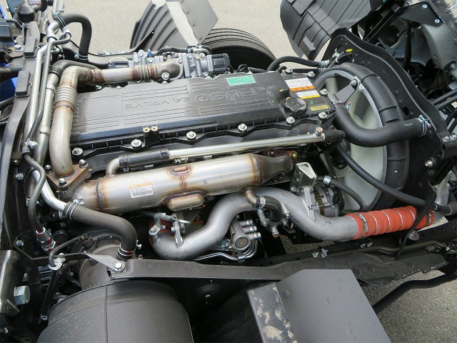 三菱ふそうファイタークレーン4段中型（4t）[写真32]