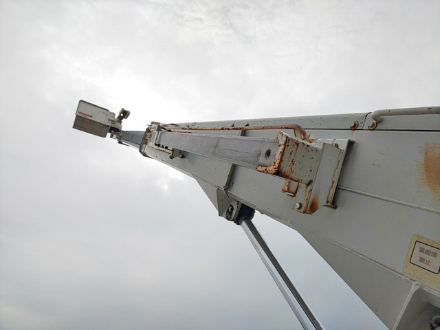 いすゞエルフ高所作業車小型（2t・3t）[写真15]