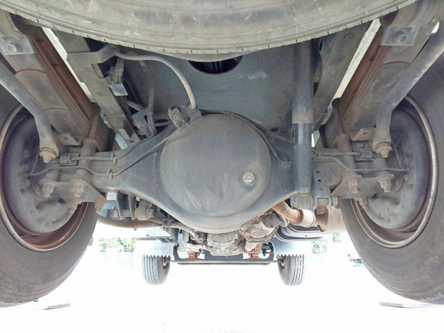 いすゞエルフ高所作業車小型（2t・3t）[写真26]