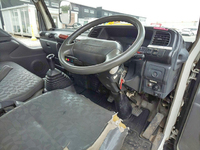 いすゞエルフ高所作業車小型（2t・3t）[写真36]