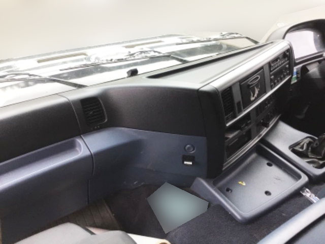 日野プロフィアアルミブロック大型（10t）[写真30]