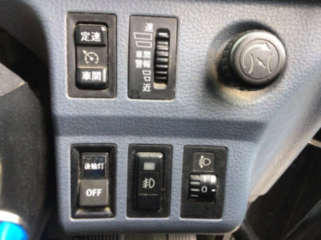 日野プロフィアアルミブロック大型（10t）[写真32]