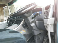 UDトラックスクオンアルミブロック大型（10t）[写真30]