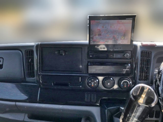 三菱ふそうキャンターダンプ小型（2t・3t）[写真12]