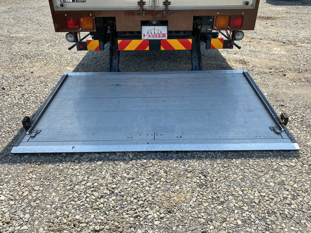 日野レンジャーアルミウイング中型（4t）[写真12]