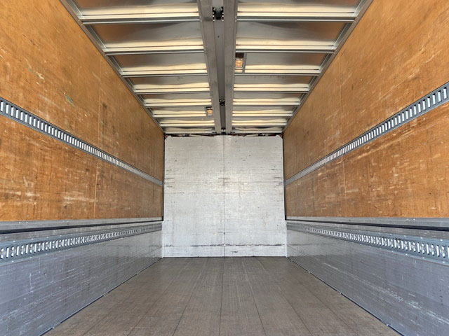 日野レンジャーアルミウイング中型（4t）[写真14]