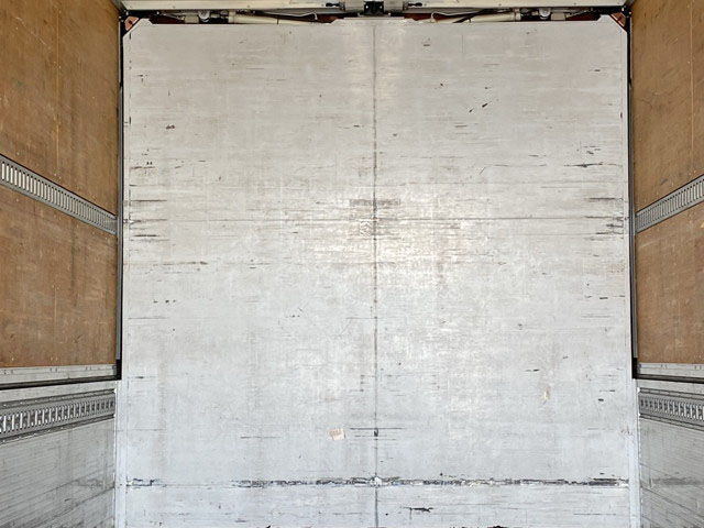 日野レンジャーアルミウイング中型（4t）[写真16]