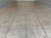 日野レンジャーアルミウイング中型（4t）[写真17]