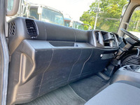 日野レンジャーアルミウイング中型（4t）[写真34]