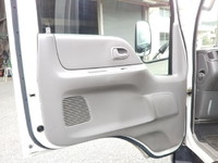 マツダタイタンアルミバン小型（2t・3t）[写真28]