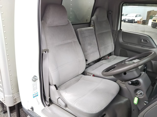 マツダタイタンアルミバン小型（2t・3t）[写真30]