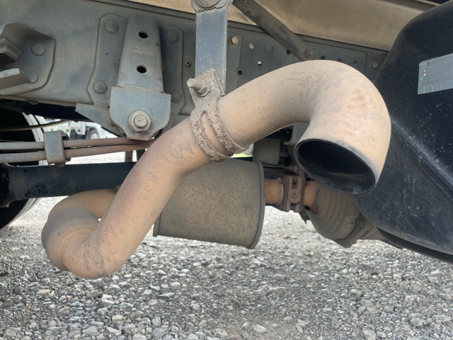 いすゞエルフ冷凍車（冷蔵車）小型（2t・3t）[写真20]