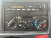 いすゞエルフ冷凍車（冷蔵車）小型（2t・3t）[写真38]