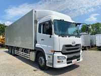 UDトラックスクオンアルミバン大型（10t）[写真03]