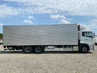 UDトラックスクオンアルミバン大型（10t）[写真06]