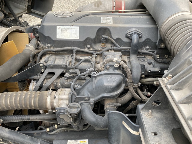 UDトラックスクオンアルミウイング大型（10t）[写真25]