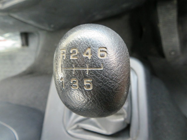 三菱ふそうファイタークレーン4段中型（4t）[写真15]