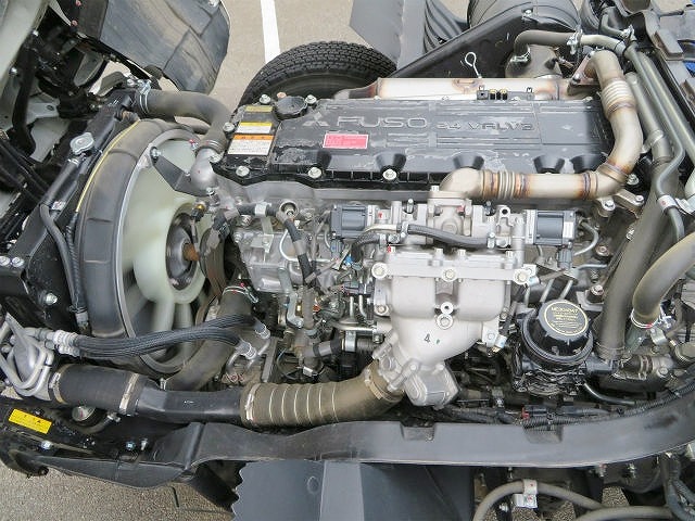 三菱ふそうファイタークレーン4段中型（4t）[写真29]