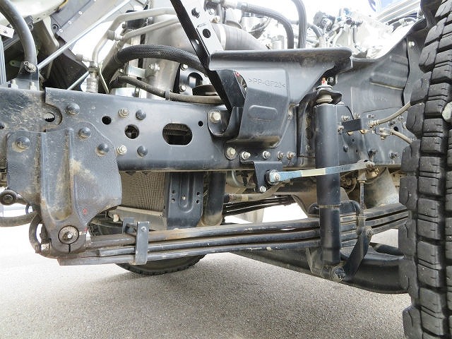 三菱ふそうファイタークレーン4段中型（4t）[写真40]