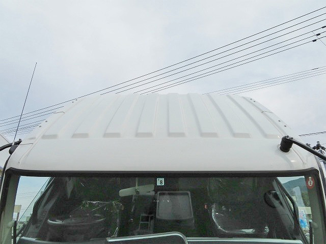 三菱ふそうファイタークレーン4段中型（4t）[写真05]