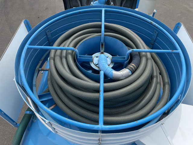 いすゞエルフバキュームカー小型（2t・3t）[写真13]