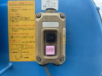 いすゞエルフバキュームカー小型（2t・3t）[写真15]