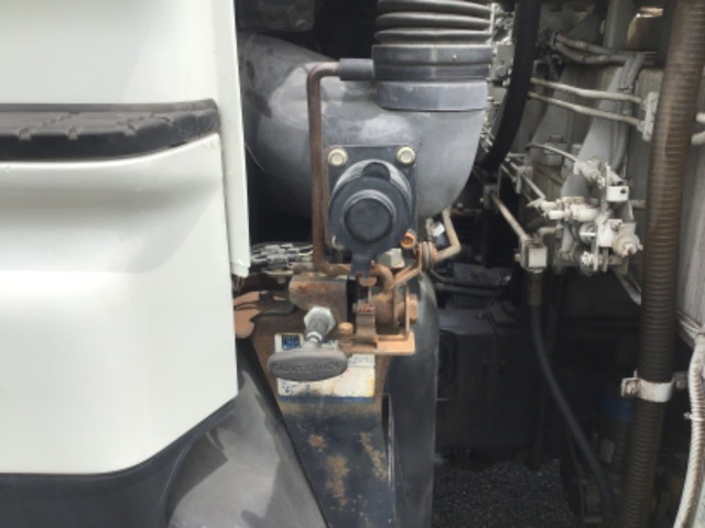 いすゞギガセルフローダー大型（10t）[写真20]