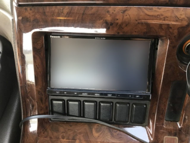 いすゞギガセルフローダー大型（10t）[写真32]