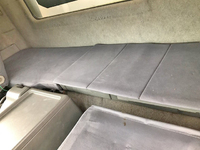 三菱ふそうファイターアルミウイング中型（4t）[写真32]