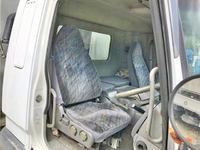 三菱ふそうファイターアルミウイング中型（4t）[写真33]