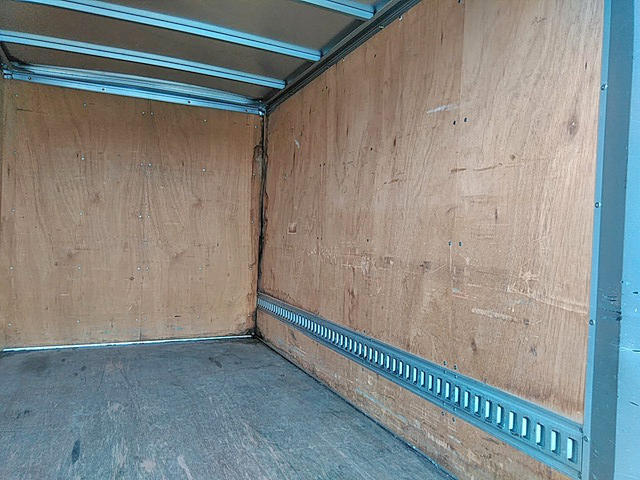 トヨタダイナパネルバン小型（2t・3t）[写真13]