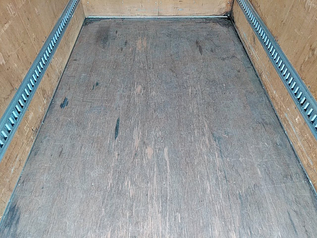 トヨタダイナパネルバン小型（2t・3t）[写真14]