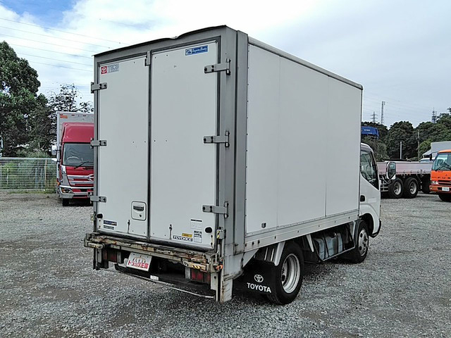 トヨタダイナパネルバン小型（2t・3t）[写真02]