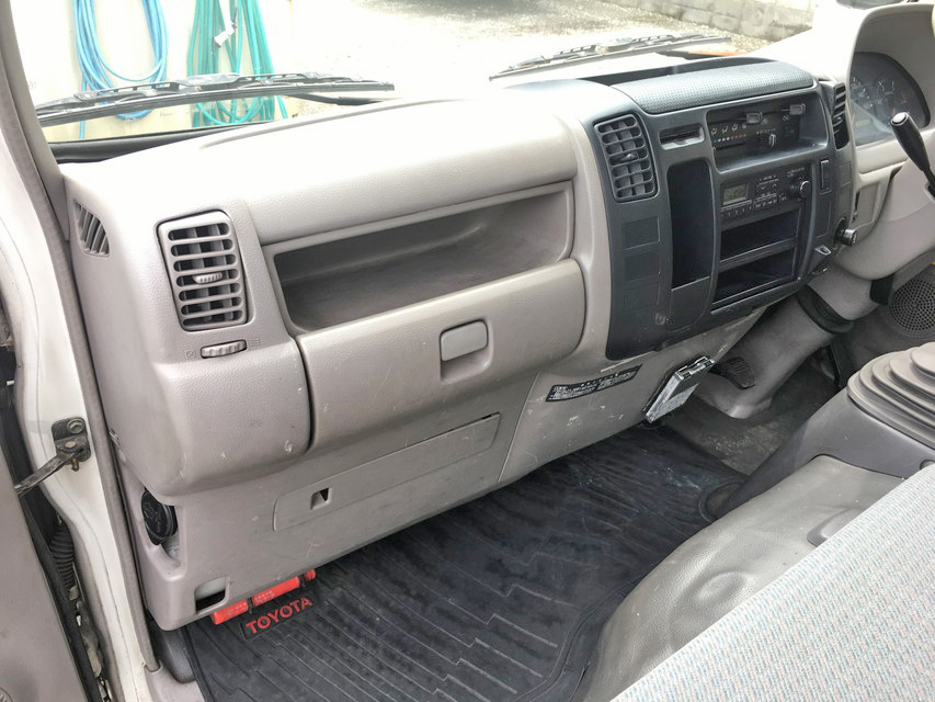 トヨタダイナパネルバン小型（2t・3t）[写真30]