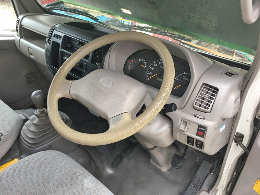 トヨタダイナパネルバン小型（2t・3t）[写真34]