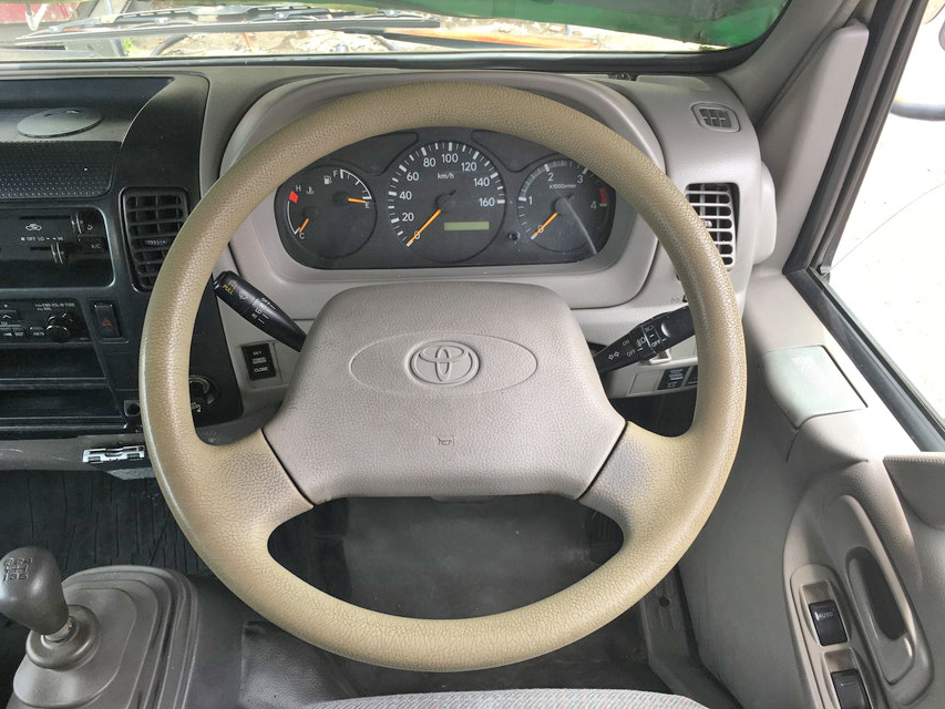 トヨタダイナパネルバン小型（2t・3t）[写真35]