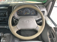 トヨタダイナパネルバン小型（2t・3t）[写真35]