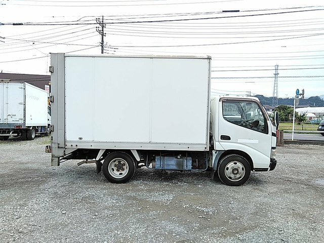 トヨタダイナパネルバン小型（2t・3t）[写真05]